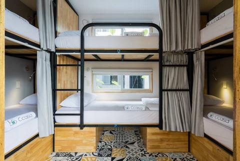Phòng 6 giường tại Ccasa hostel rất hấp dẫn với những ai muốn trải nghiệm cuộc sống homestay.